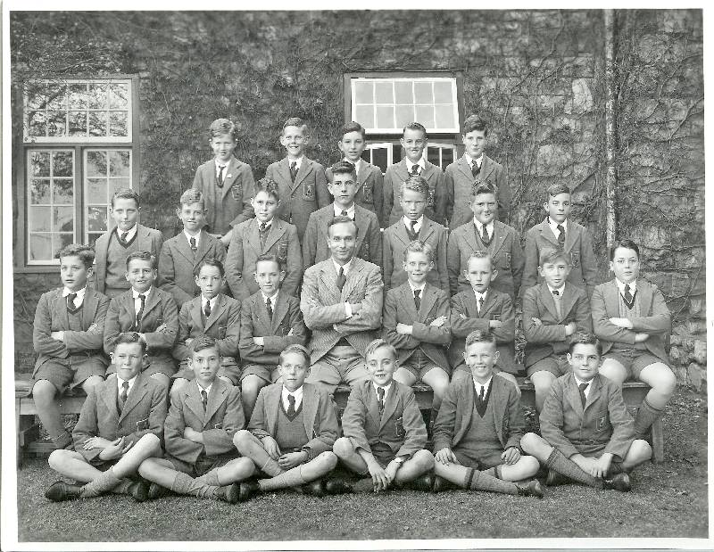 1948 December, Alexander Robert Allan age 12, St Johns class photo