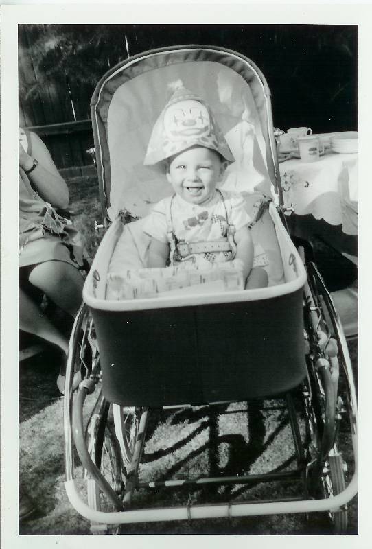 1965 April, Alwyn Peter Allan in Pram